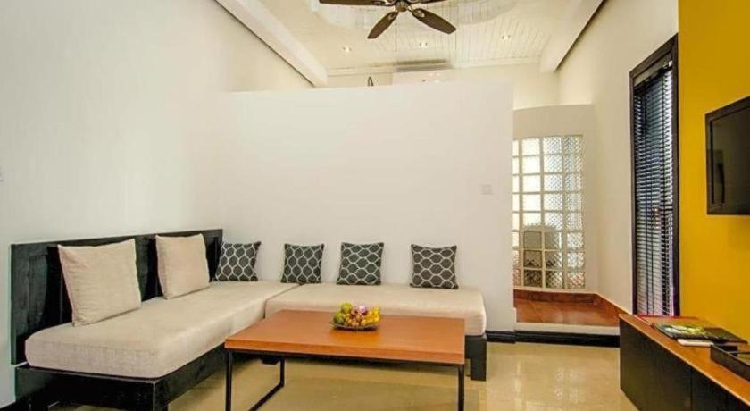 Mulberry Hotel Siem Reap Esterno foto